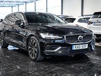 Begagnad Volvo V60 253 HK (186 kW) 2022 Svart Kombi