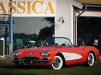 Begagnad Chevrolet Corvette C1 1958 Röd/vit Cab