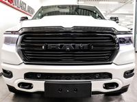 begagnad Dodge Ram LARAMIE NIGHT EDITION RAMBOX LUFTFJÄDRING OMGÅENDE LEVERANS!