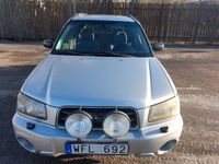 Begagnad Subaru Forester 126 HK (92 kW) 2005 Silver SUV