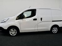 Begagnad Nissan e-NV200 80 kW (109 HK) 2015 Vit Minibuss