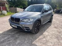 Begagnad BMW X5 306 HK (225 kW) 2012 Grå metallic SUV