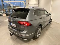 begagnad VW Tiguan Allspace 2.0 TDI-190 SCR 4M R-Line 7-S Drag