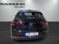 begagnad VW Golf VIII Life 1.0 TSI 110 HK 6 VXL 1,