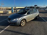 Begagnad Kia Ceed 90 HK (66 kW) 2008 Halvkombi