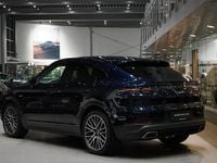 Begagnad Porsche Cayenne 340 HK (250 kW) 2022 Mörkblå SUV