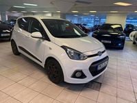 Begagnad Hyundai i10 67 HK (49 kW) 2016 Vit Halvkombi