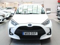 Begagnad Toyota Yaris Hybrid Active 116 HK (85 kW) 2020 Vit Halvkombi