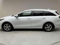 Begagnad Kia Ceed Sportswagon Advance 141 HK (103 kW) 2020 Vit Kombi