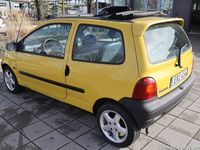 begagnad Renault Twingo 1.2 54hk Canvastak Taklucka Lemon Yellow