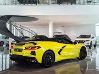 Begagnad Chevrolet Corvette Stingray 495 HK (364 kW) 2024 Accelerate yellow metallic Cab