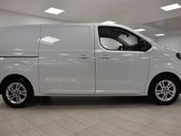 begagnad Opel Vivaro-e Combi 75kWh Premium L2 Navigation 136hk