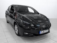 Begagnad Nissan Leaf N-Connecta 110 kW (150 HK) 2022 Svart Halvkombi