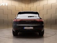 begagnad Porsche Macan Turbo 440hk / Värmare / BOSE / Drag /