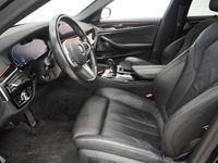 Begagnad BMW 530e 2023 Svart Kombi