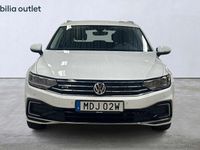 begagnad VW Passat Sportscombi GTE 218hk Navi Carplay PDC