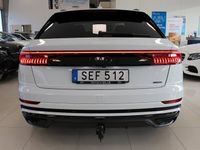 begagnad Audi Q8 50 TDI Q S-Line Matrix Drag Pano B-olufs Värm Se utr 2019, SUV