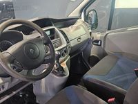 begagnad Renault Trafic Kombi 2.9t 2.0 dCi 9-sits 2014, Transportbil