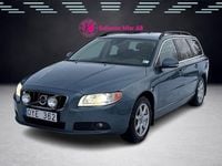 Begagnad Volvo V70 Momentum 231 HK (169 kW) 2011 Blå Kombi