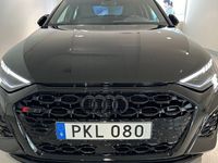 begagnad Audi RS3 SEDAN S TRONIC PANO BO sound RS system 2024, Halvkombi