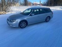 Begagnad Subaru Legacy 165 HK (121 kW) 2005 Kombi