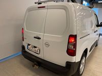 begagnad Opel Combo L1 Business med värmare och dragpaket