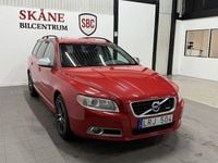 Begagnad Volvo V70 R-Design 180 HK (132 kW) 2011 Röd Kombi