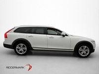 Begagnad Volvo V90 CC 190 HK (139 kW) 2020 Vit Kombi