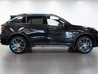 Begagnad Lynk & Co 01 262 HK (192 kW) 2023 Svart SUV