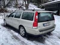 begagnad Volvo V70 2.4D Kinetic Euro 4