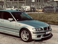 begagnad BMW 320 i e46