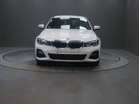 begagnad BMW 330e xDrive Touring M Sport/ Drag/ Parking Assist/ HiFi
