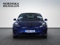 Begagnad Tesla Model 3 Standard Range 235 kW (320 HK) 2022 Blå Sedan