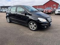 Begagnad Mercedes B180 116 HK (85 kW) 2009 Svart Minibuss