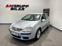 Begagnad VW Golf IV Trendline 102 HK (75 kW) 2006 Silver Halvkombi
