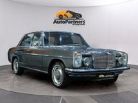 Begagnad Mercedes 230 120 HK (88 kW) 1970 Grå Sedan