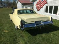 begagnad Chrysler New Yorker Brougham 2-dörrars Hardtop -77