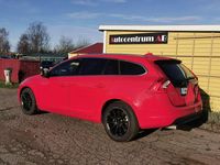 Begagnad Volvo V60 Summum 164 HK (120 kW) 2011 Röd Kombi