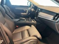 Begagnad Volvo V90 CC 197 HK (144 kW) 2022 Grå Kombi