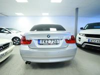begagnad BMW 325 i Sedan Automat Advantage, Skinnstolar 218hk
