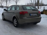 Begagnad Audi A3 Attraction 105 HK (77 kW) 2010 Brun Halvkombi