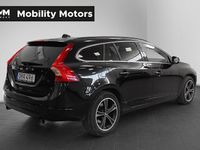 begagnad Volvo V60 T4 Geartronic Momentum Backkamera 2017, Kombi