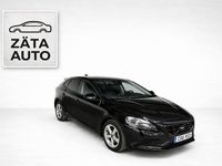 Begagnad Volvo V40 Momentum 180 HK (132 kW) 2014 Svart Halvkombi