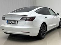 Begagnad Tesla Model 3 Performance 461 kW (627 HK) 2021 Vit Sedan