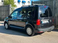 begagnad VW Caddy Life 2.0 TDI BlueMotion Euro 6 | D-Värm