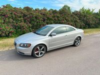 begagnad Volvo C70 D5 Momentum 180 hk, sv-såld aut, dieselvärmare mm