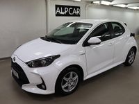 Begagnad Toyota Yaris Hybrid Active 116 HK (85 kW) 2021 Vit Halvkombi