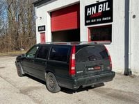 Begagnad Volvo V70 170 HK (125 kW) 1999 Grön Kombi