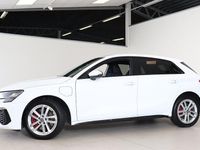 Begagnad Audi A3 S-Line 245 HK (180 kW) 2021 Vit Sedan
