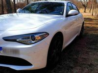 begagnad Alfa Romeo Alfa 6 Giulia 2.0 TBi Automat Euro200hk